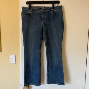 THEORY cropped jeans - size 12 - EUC